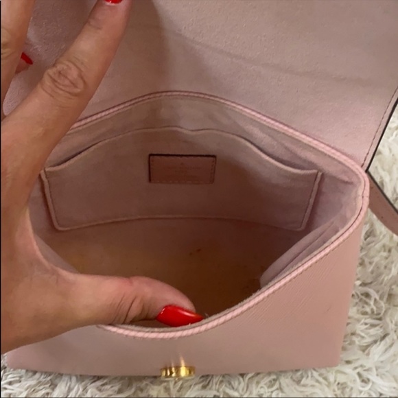 Louis Vuitton purse - Picture 7 of 10